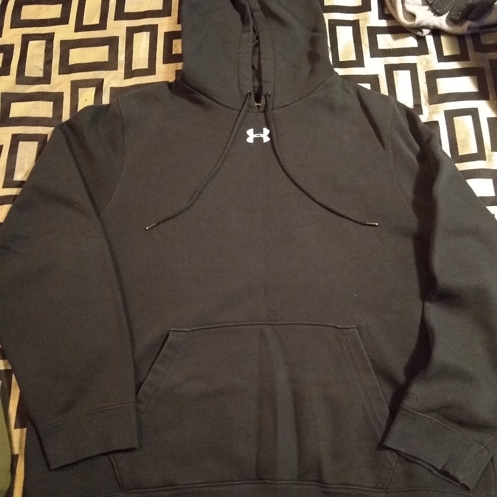 UA hoody